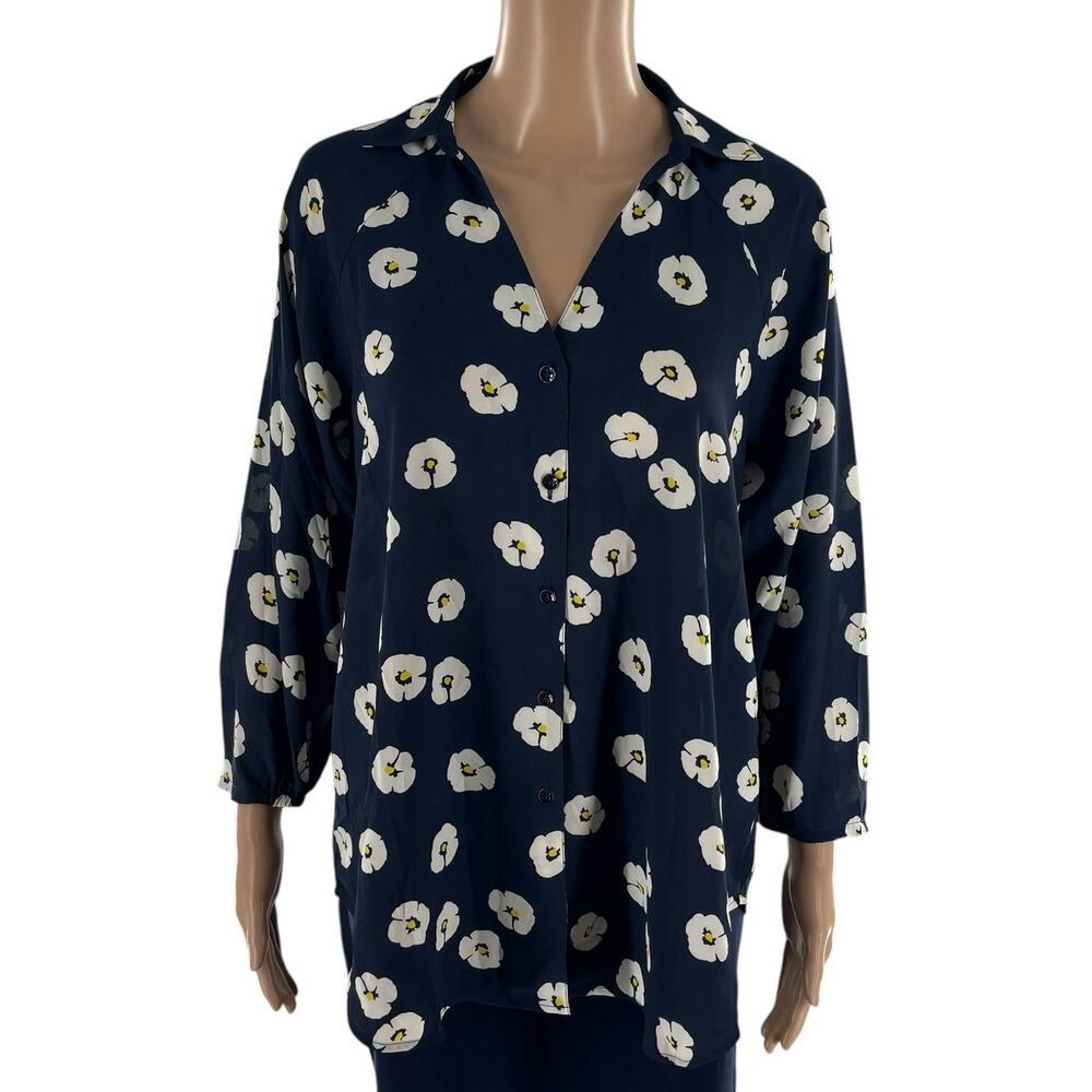 CAbi Blue Floral Go To Button Down Daisy V Neck Shirt - Picture 2 of 9